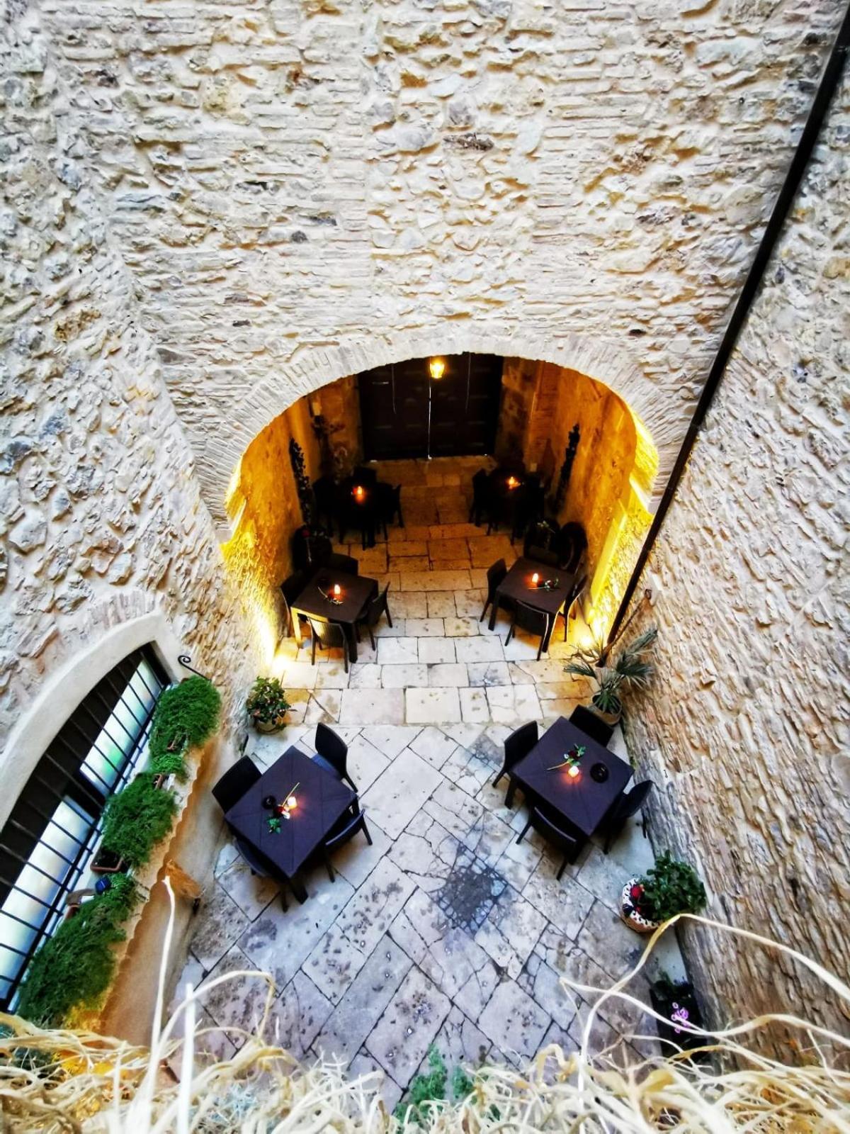 Bed and Breakfast Agora' Castelnuovo Della Daunia Exterior foto