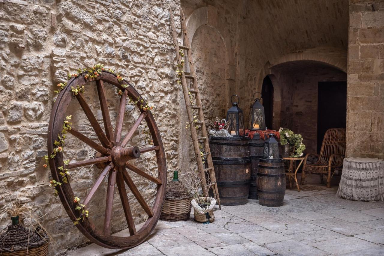 Bed and Breakfast Agora' Castelnuovo Della Daunia Exterior foto